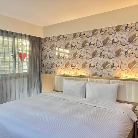 Mei Hotel Taichung Luaran gambar